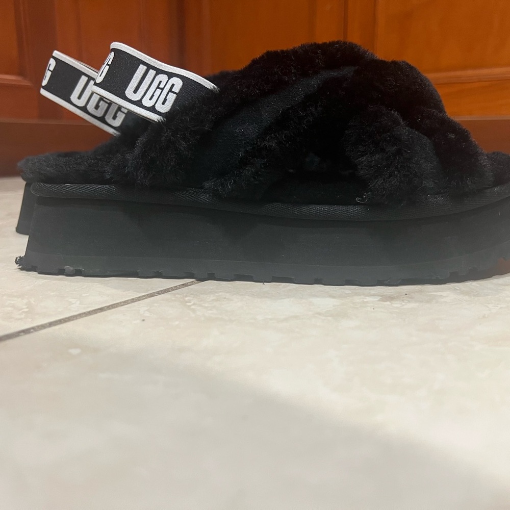 Uggs size 9 excellent condition